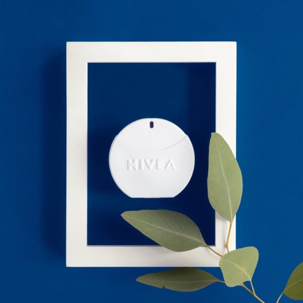 Nivea Creme Eau de Toilette (30 ml), Nivea Creme EDT with the iconic scent of Nivea Cream, fragrance in elegant perfume bottle and Nivea jewellery box