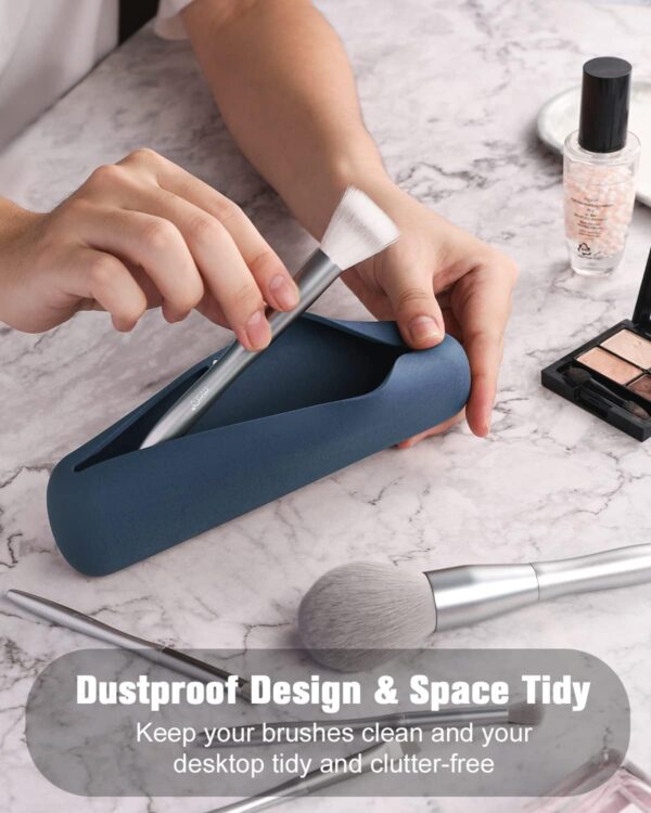 FERYES Makeup Brush Holder, Magnetic Closure Silicon Portable Cosmetic Face Brushes Holder, Soft and Sleek Makeup Tools Organizer for Travel- Blue