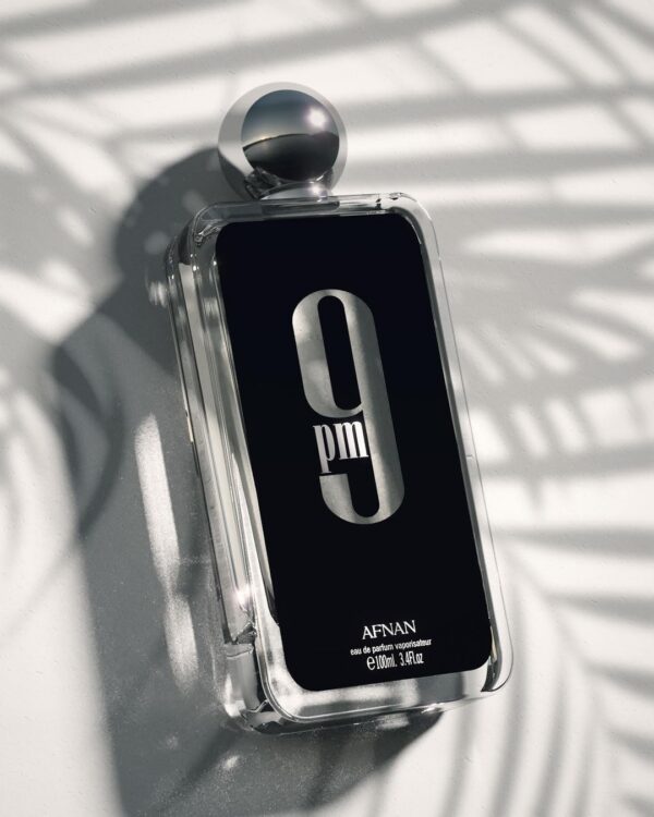 Afnan 9 pm Eau de Parfum (100ml) Spray Perfume For Men and Women - Afnan Arabic Perfume Signature Scent - Long-lasting Fragrance Suitable for Special Occasions - Vanilla, Amber, Warm Spicy Scent, EDP