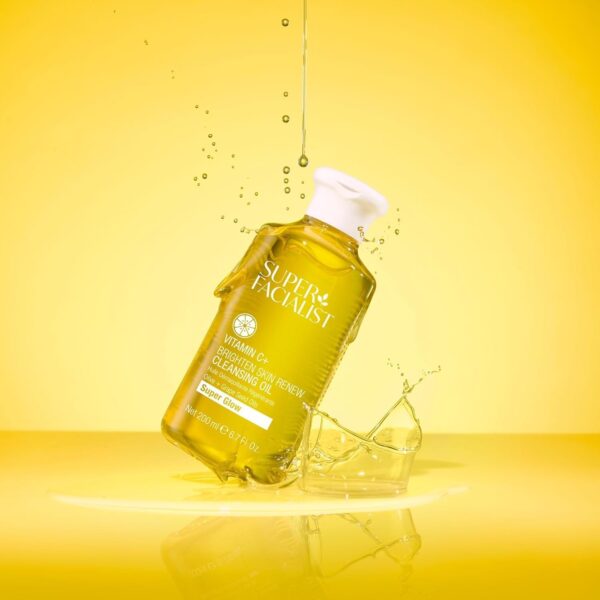 Super Facialist - Vitamin C + Brighten Skin Renew Cleansing Oil, Face Cleanser for Dissolving Makeup & Remove Daily Impurities, Contains Olive Oil, Vegan Friendly, 200ml (Cleansing Oil)
