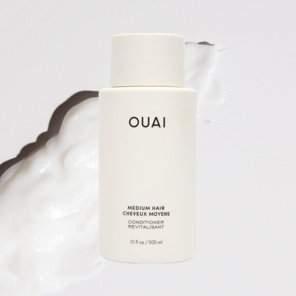 OUAI Medium Conditioner Travel Size - Hydrating Hair Conditioner with Coconut Oil, Babassu Oil, and Keratin - Strengthens, Repairs and Adds Shine - Paraben and Phthalate Free Hair Care Products - 89ml