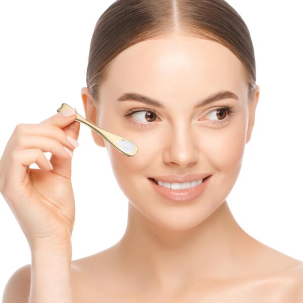 61bTufMBMBL._AC_SL1500_.jpg Sibba Face Spatula Lip Mask Applicator 3 PCS Skincare Makeup Spoons Small Facial Make Up Scoop Tool Mini Spoon Multi Skin Care Lotion Cream Stick Tiny Scoop Cosmetic Foundation Cosmetics Beauty