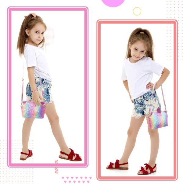 Kids Makeup Set for Girls, Washable Cosmetics Kit with Unicorn Makeup Bag, Hair Chalks, Makeup Palette, Birthday for Little Girl Princess