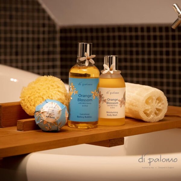 Di Palomo Orange Blossom & Honey Body Wash 240ml. Moisturising Body Wash. Body Wash for Women & Men with Skincare. Shower Gel & Bubble Bath. Luxury Shower Gel Men & Women. Ladies & Mens Shower Gel.