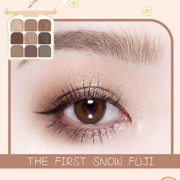 Toast Earth Color Eyeshadow Palette Nine-Color Blush Eyeshadow All-in-One Palette Nine-Grid Color Changing Eye Makeup Soft Silky Powder Highly Colored Smokey Eyeshadow
