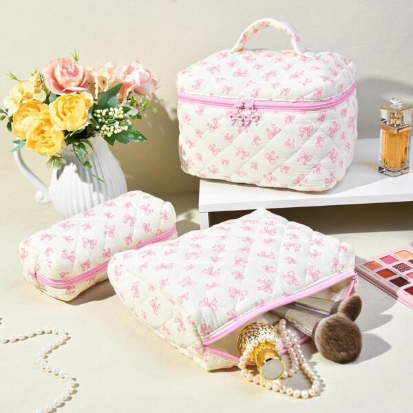 3PCS Makeup Bag Quilted Makeup Bags Set Cute Large Cosmetic Bag for Women Girls Coquette Aesthetic Toiletry Bag Travel Make Up Organizer Skincare Bag