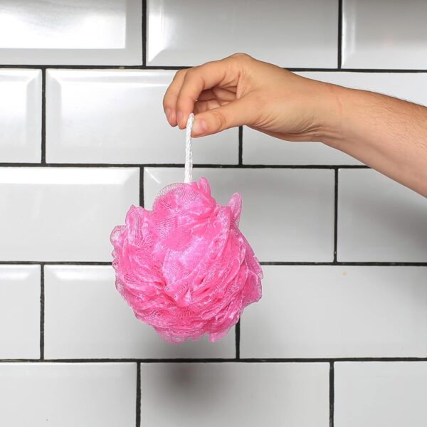 Elysium Spa Pack of 4 Mesh Exfoliating Bath And Shower Body Puff Sponges