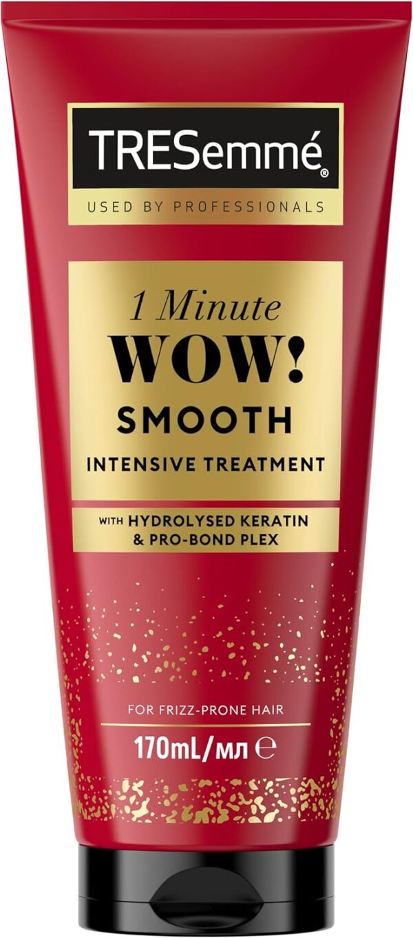 TRESemme 1 Minute WOW Smooth Intensive Hair Treatment with Hydrolysed Keratin & Pro-Bond Plex for frizzy, damaged hair 170 ml