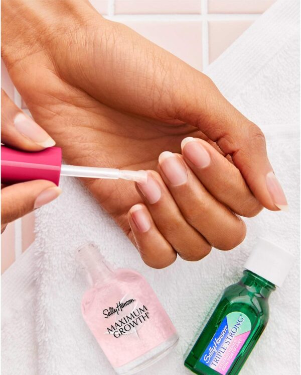 Sally Hansen Maximum Growth Nail Care Treatment, 13.3 ml (Pack of 1)