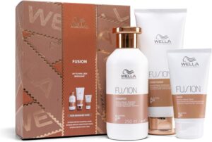 Wella Professionals Fusion Gift Set - Includes Shampoo, Conditioner and Hair Mask - Protection against Breakage & Damage, Deep Repair - Perfect for Christmas