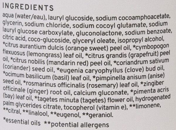 81ZQaWQcNEL._AC_SL1500_.jpg Cowshed Active Invigorating Bath & Shower Gel, 500 ml