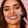 Real Techniques Everyday Essentials + Makeup Sponge Kit, Makeup Brushes and Makeup Blender Sponge, For Foundation, Blush, Bronzer, Eyeshadow, and Powder, Synthetic Bristles, Cruelty Free, 5 Piece Set