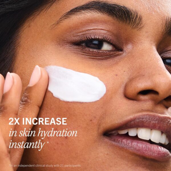 First Aid Beauty Ultra Repair Cream Intensive Hydration Daily Moisturiser for Face + Body – Strengthens Skin Barrier + Instantly Relieves Dry, Distressed Skin – 170.1 g + Bonus 28.3 g Travel Size