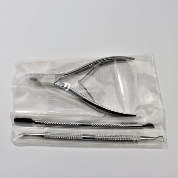 Sularpek Cuticle Remover Tool Set with Cuticle Cutter and Cuticle Pusher, 3 in 1 Professional Cuticle Remover, Cuticle Scissors, Stainless Steel Nail Care Tool for Manicure and Pedicure (Silver)
