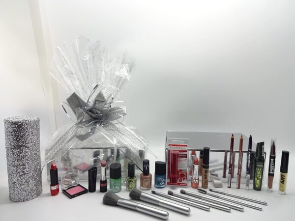 Rimmel London Beauty Gift Box Hamper, Beauty Bundle Collection Gift Free Kabuki Brush Set With Stand