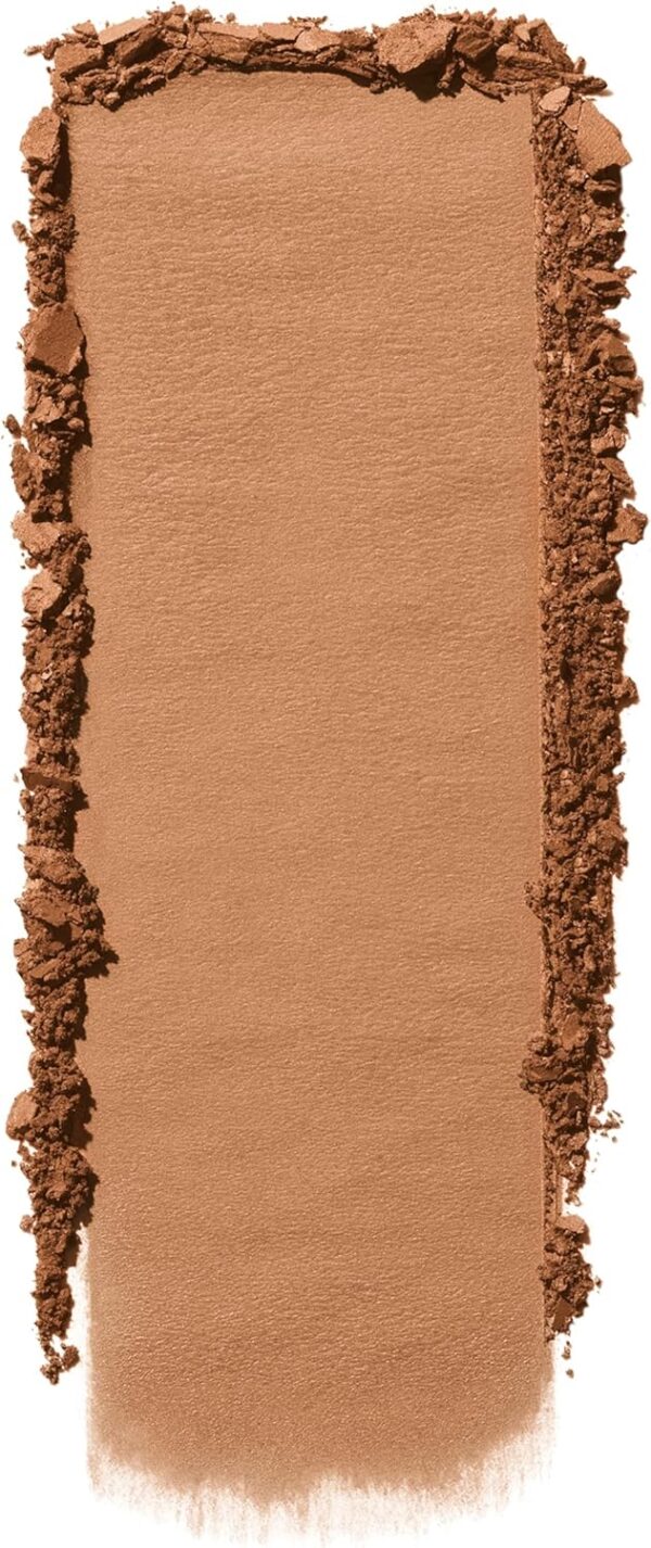 e.l.f. Primer-Infused Bronzer, Long-Lasting & Budge-Free Makeup, Lightweight & Buildable, Smooth & Easy Application, Vegan & Cruelty-Free, Catching Rays