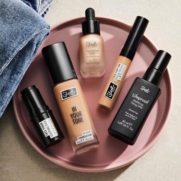 Sleek MakeUP In Your Tone 24 Hour Foundation, Medium Buildable Coverage in 30 Shades, Semi-Matte Flawless Finish, 9N, 30ml
