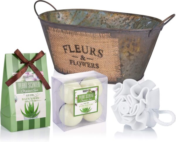 BRUBAKER Cosmetics Bath and Shower Set Aloe Vera - 11-Piece Gift Set in Vintage Bathtub